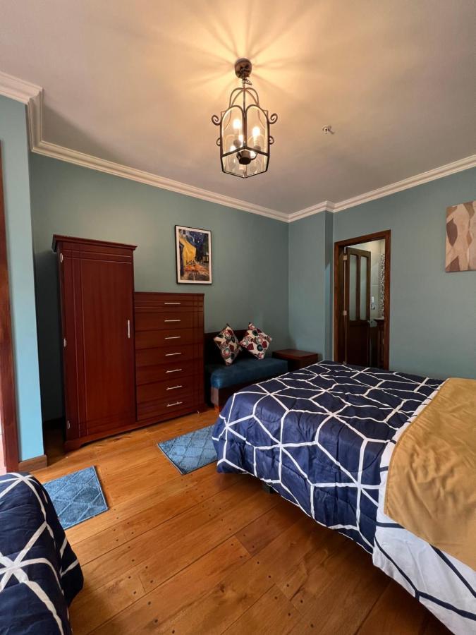 Casa Hibiscus Boutique Hotel Куенка Екстериор снимка