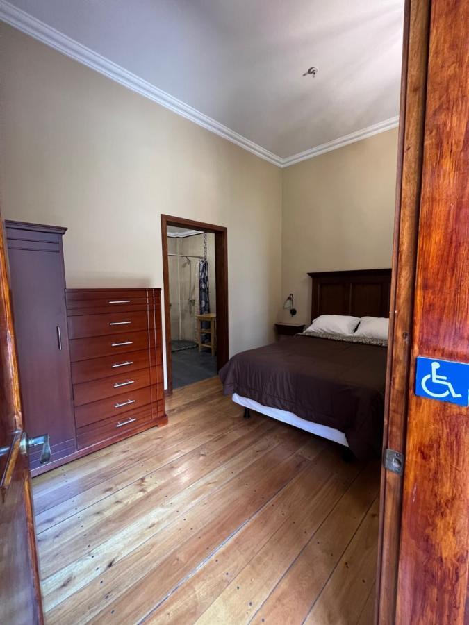 Casa Hibiscus Boutique Hotel Куенка Екстериор снимка