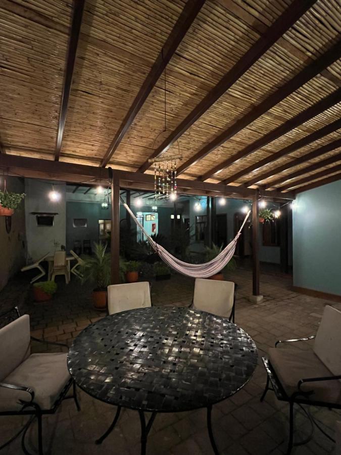 Casa Hibiscus Boutique Hotel Куенка Екстериор снимка