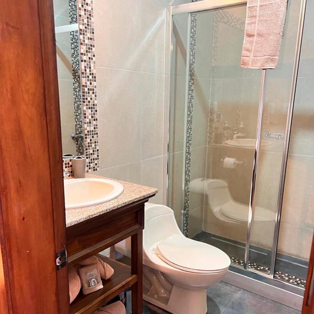 Casa Hibiscus Boutique Hotel Куенка Екстериор снимка